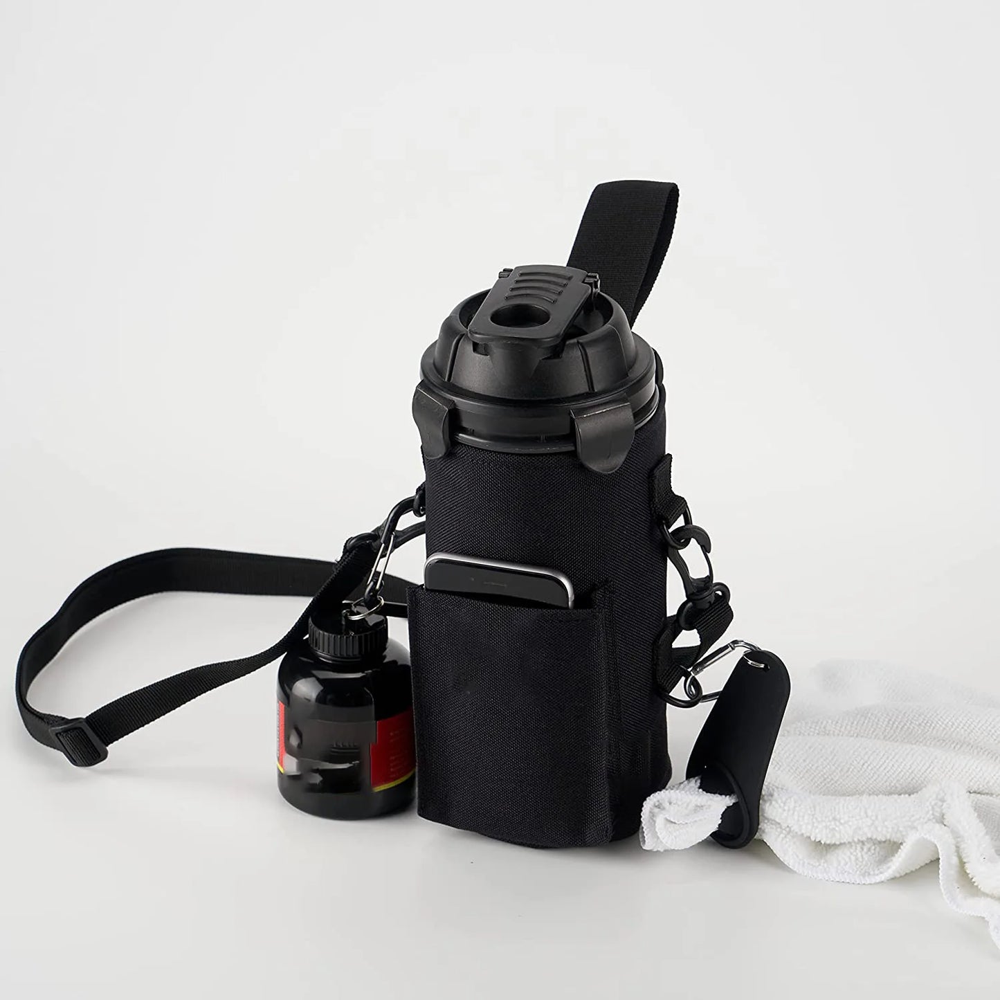 MagnetoGrip Bottle™ | Nooit meer rondslingerende flessen!